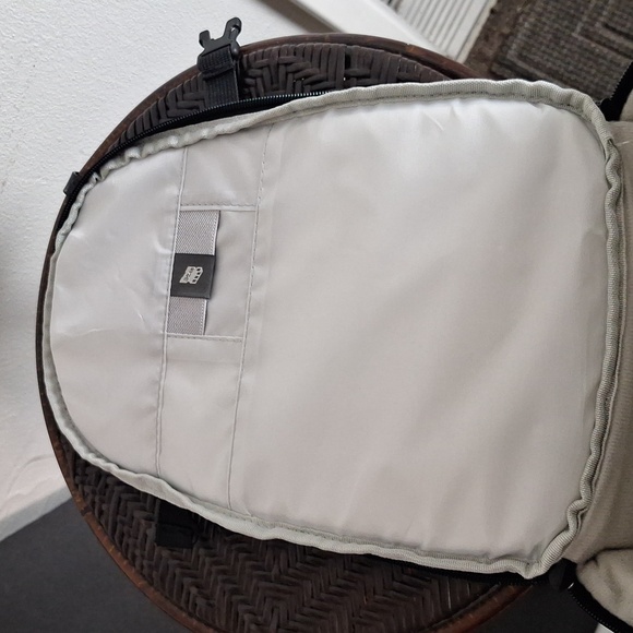 Camera Backpack - Picture 10 of 11